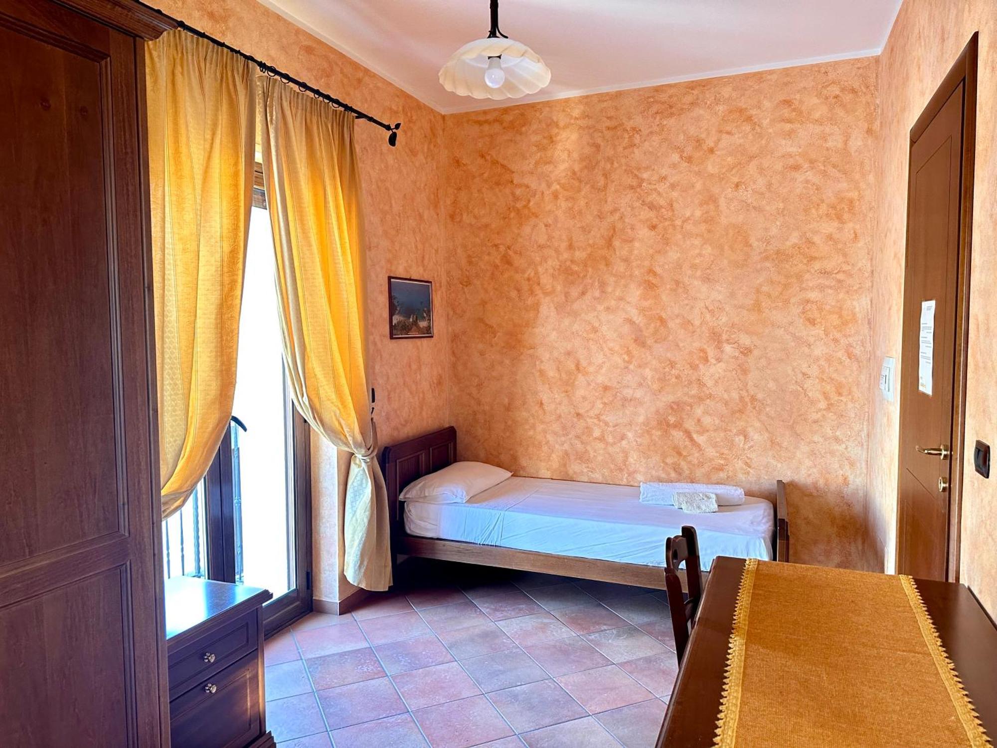 Luxury Accommodation Santa Domenica  Exterior photo