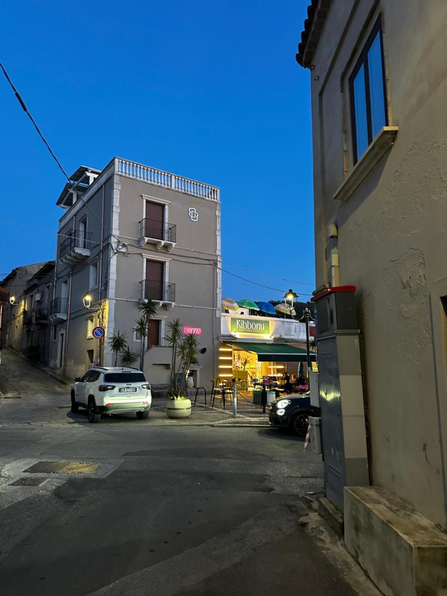 Luxury Accommodation Santa Domenica  Exterior photo